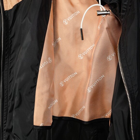 Louis Vuitton Noir Nylon Logo-Print Sporty Long Parka - Picture 11 of 16